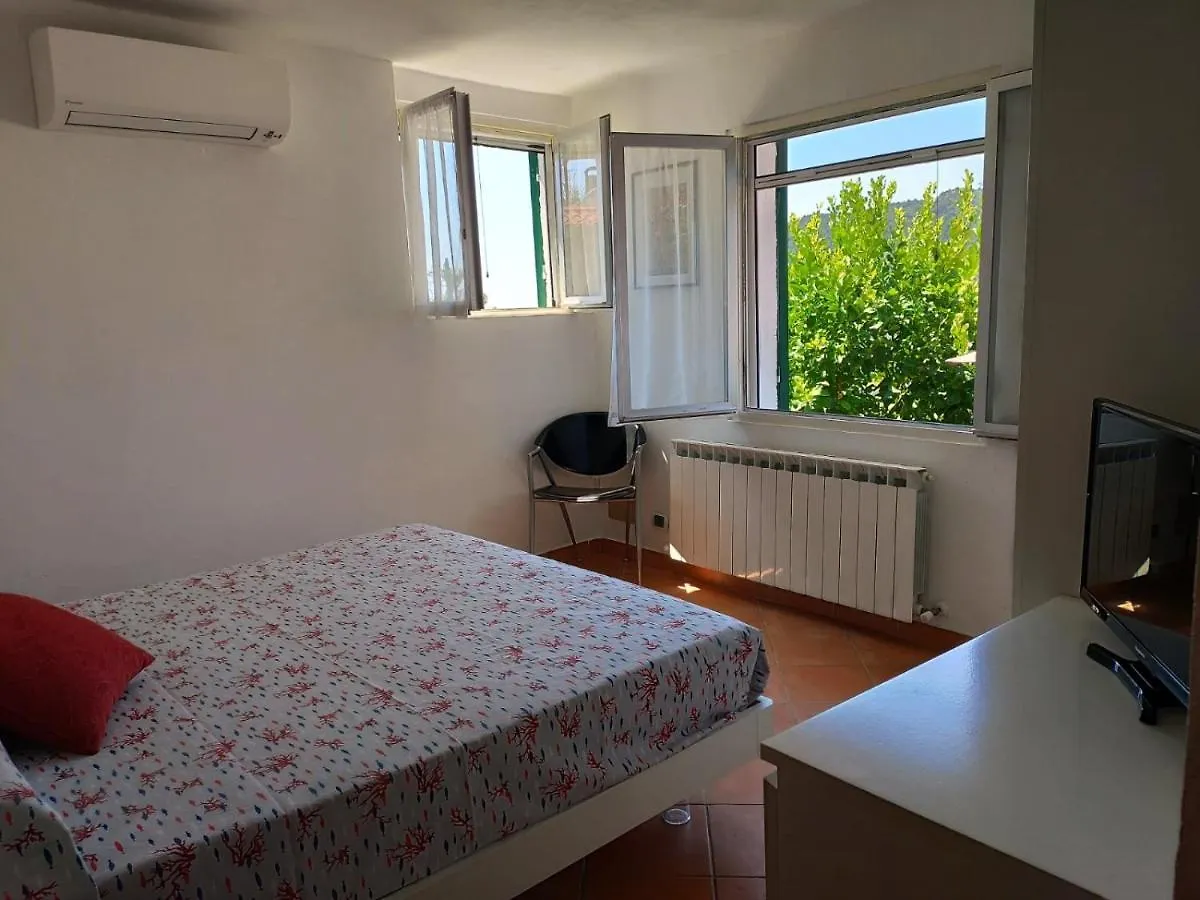 Villa Palima Moneglia 0*,